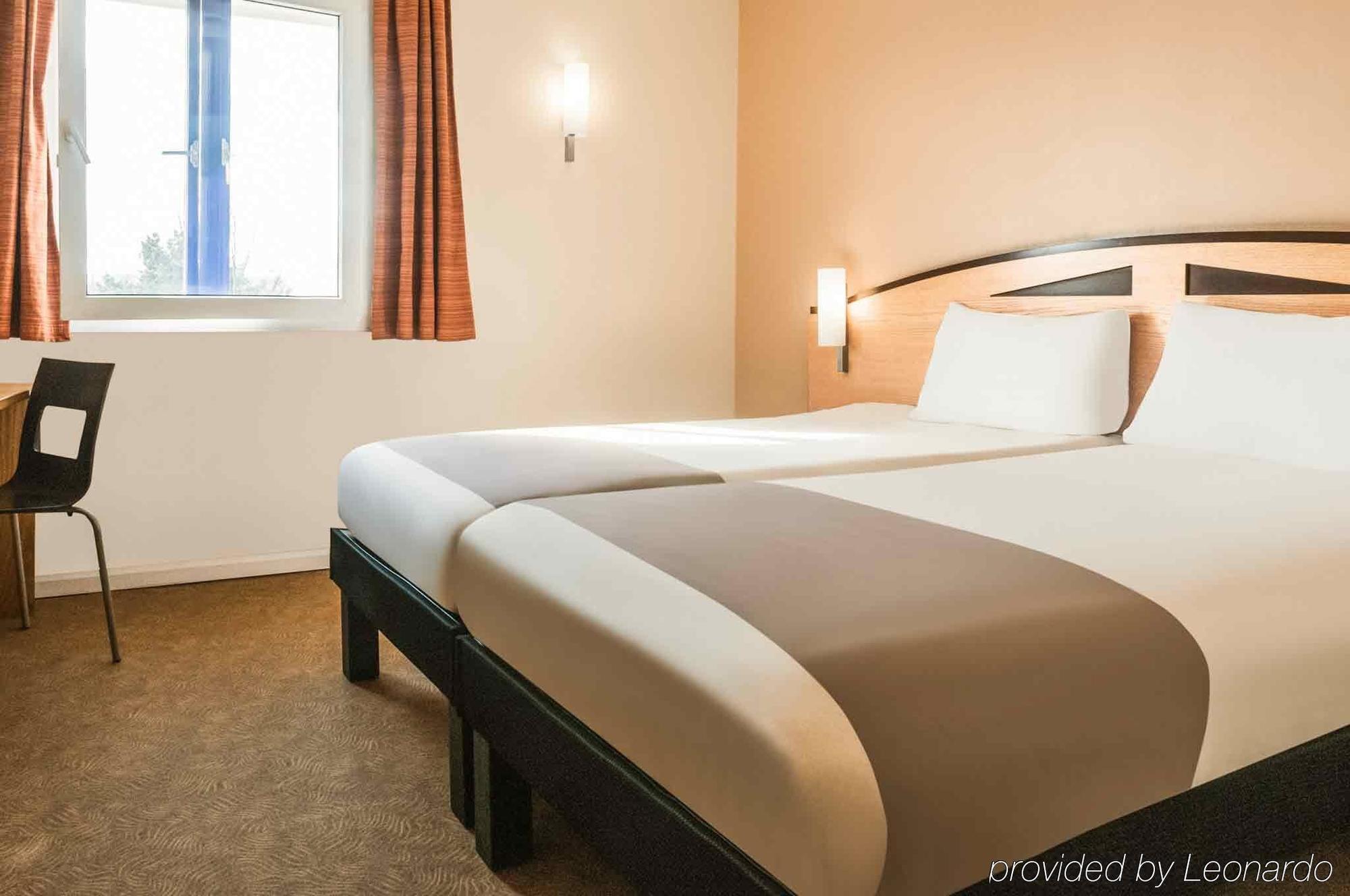 Ibis Rotherham East - Экстерьер фото